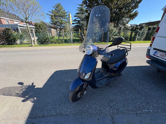 Btc - snorscooter - riva - scooter - afbeelding 3 van  6