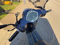 Btc - snorscooter - riva - scooter - afbeelding 6 van  8