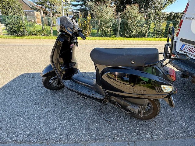Btc - snorscooter - riva - scooter - afbeelding 3 van  10
