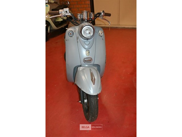 Btc scooter - afbeelding 4 van  7