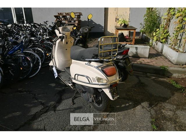 Btc scooter - afbeelding 3 van  6