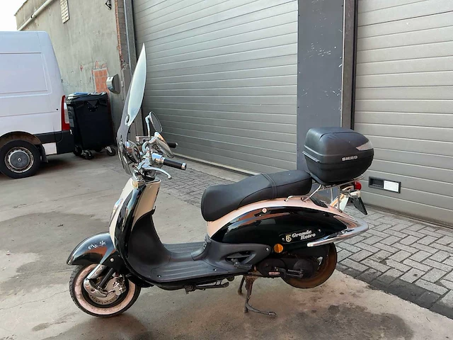 Btc zn50qt-e scooter - afbeelding 12 van  19