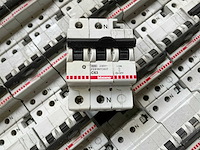 Bticino fe81nyc63t c63 partij installatieautomaten - afbeelding 5 van  6