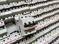 Bticino fe81nyc63t c63 partij installatieautomaten - afbeelding 4 van  6