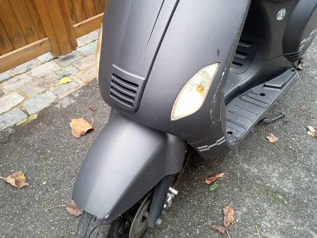 Btx - riva - scooter - afbeelding 3 van  8