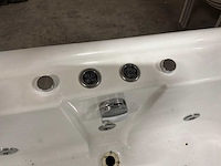 Bubbelbad - afbeelding 4 van  4