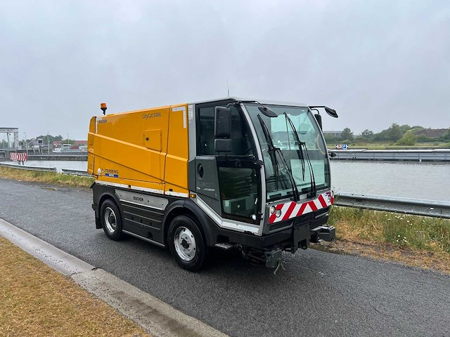 Bucher - 2016 - citycat 5006 - straatveegmachine - afbeelding 12 van  24