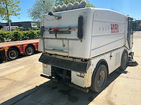 Bucher cc5000 borstel- en veegwagen - afbeelding 34 van  35