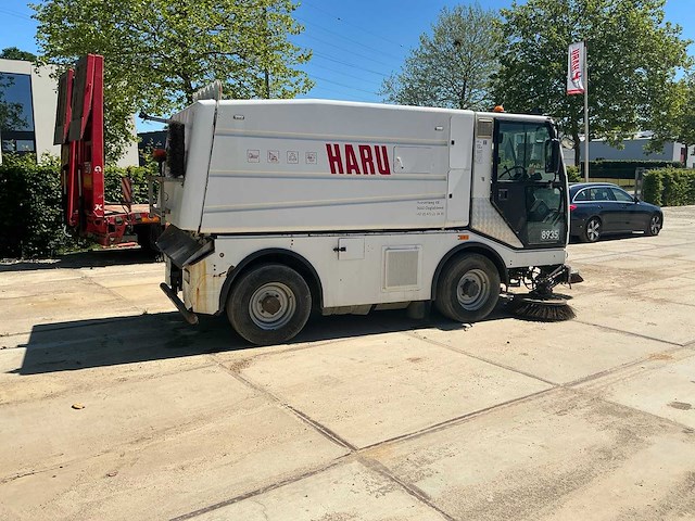 Bucher cc5000 borstel- en veegwagen - afbeelding 32 van  35
