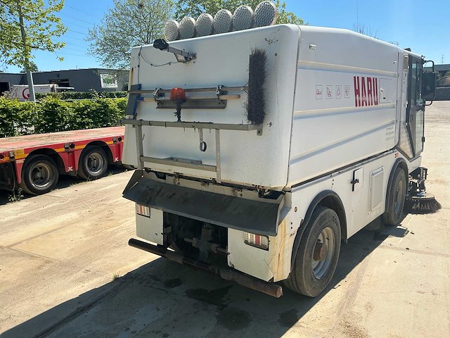 Bucher cc5000 borstel- en veegwagen - afbeelding 34 van  35