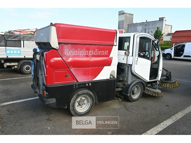 Bucher veegmachine - afbeelding 6 van  18