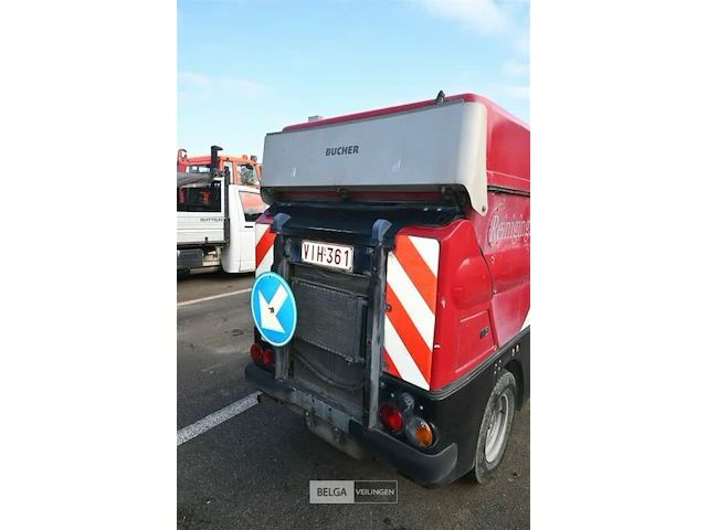 Bucher veegmachine - afbeelding 7 van  18
