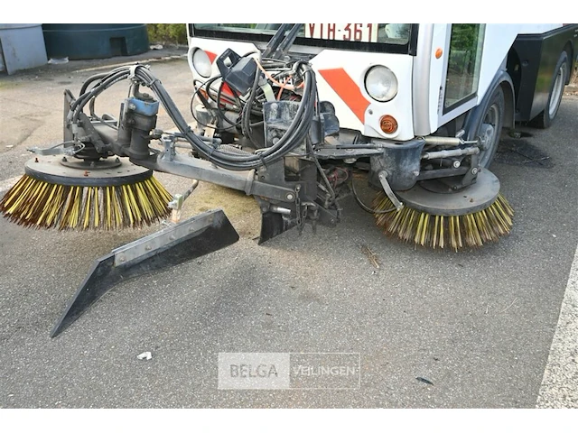 Bucher veegmachine - afbeelding 12 van  18