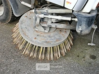 Bucher veegmachine - afbeelding 14 van  18