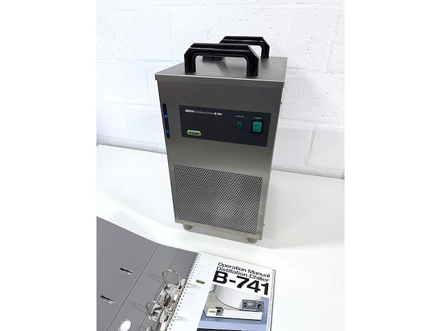 Buchi - various laboratory equipment - (pfz10) - afbeelding 1 van  1