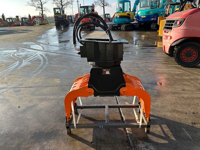 Bucket warehouse - 2025 - 020-erg01-nl - sorteergrijper - afbeelding 11 van  15