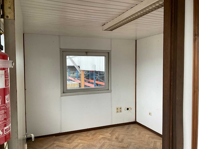 Budé containerbouw kantoorunit - afbeelding 7 van  10