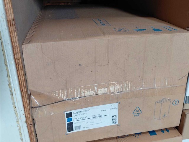 Buderus logamax 24kw ketel gb072-24k - afbeelding 3 van  3