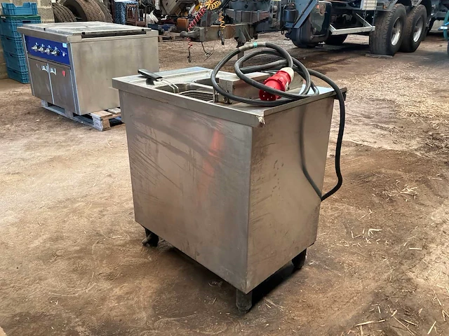 Buderus professionele elektrische frituurfrituurpan voor de horecasector - afbeelding 5 van  9