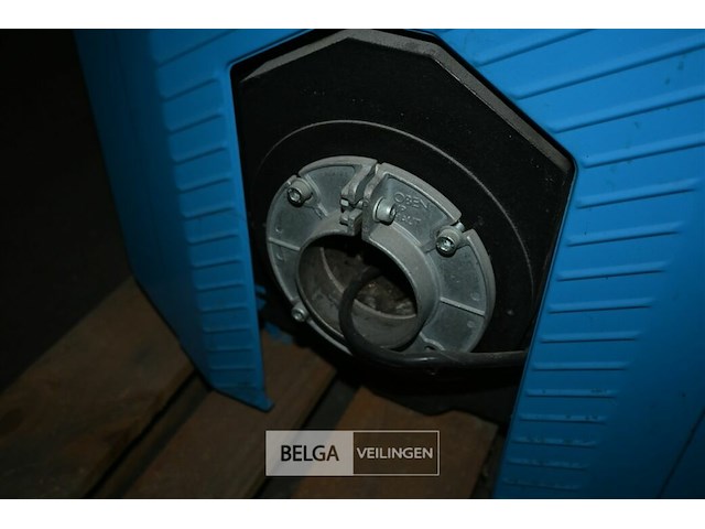 Buderus verwarmingsketel + buizen - afbeelding 6 van  10