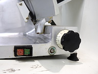 Buffalo vleessnijmachine 30cm - afbeelding 6 van  7