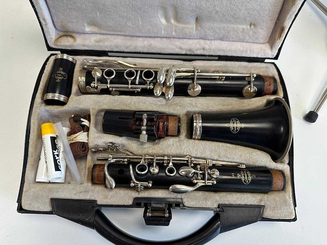 Buffet crampon e11 bb klarinet (complete set) - afbeelding 11 van  13