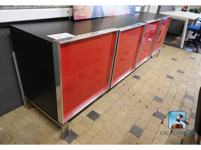 Buffet met inhoud - afbeelding 3 van  8