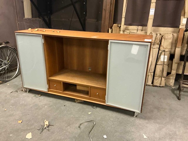 Buffetkast - afbeelding 1 van  3