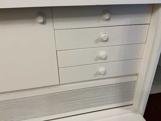 Buffetkast - afbeelding 5 van  9