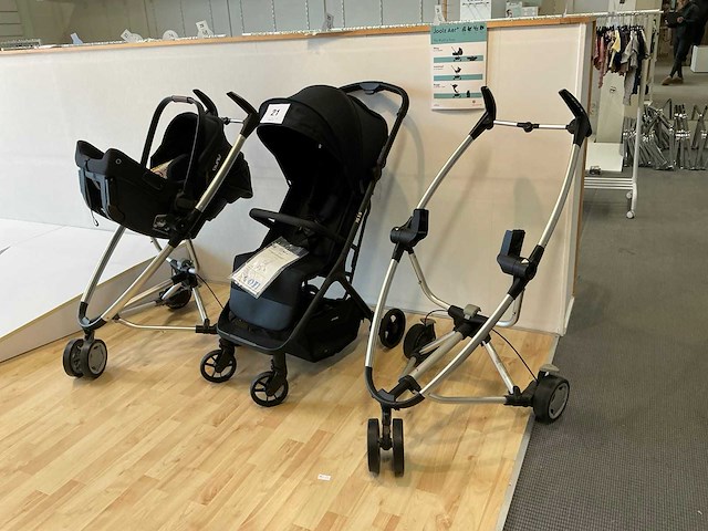 Buggy, autostoel en 2x onderstel - afbeelding 1 van  5
