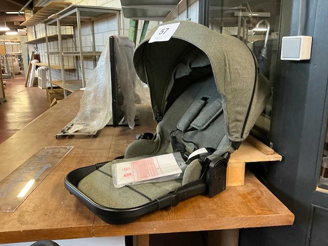 Buggy / draagmand / badstandaard - afbeelding 10 van  11