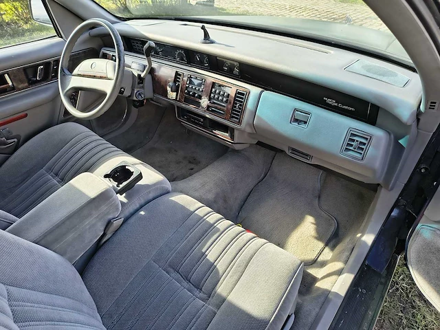 Buick regal custom - 1994 - afbeelding 9 van  27
