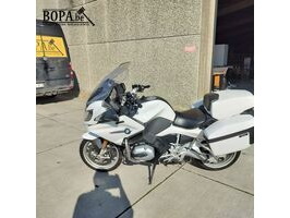 Buiten dienst gestelde politie voertuigen