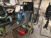 Buitenboordmotor (2x) - afbeelding 1 van  7