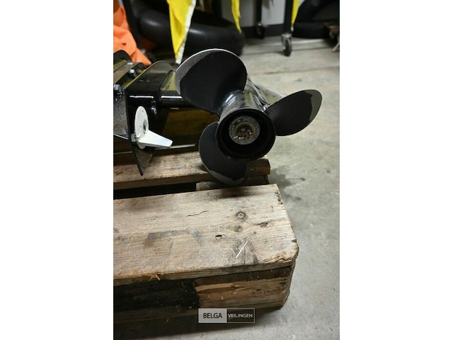 Buitenboordmotor mercury - afbeelding 4 van  5