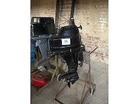 Buitenboordmotor - afbeelding 1 van  5