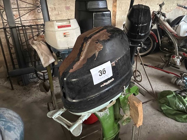 Buitenboordmotor - afbeelding 2 van  6