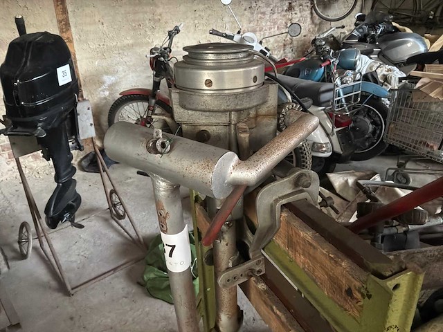 Buitenboordmotor - afbeelding 2 van  5