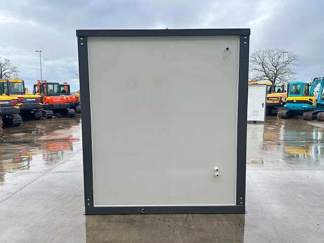 Buitendouche - afbeelding 11 van  15