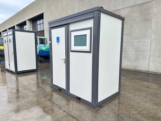 Buitendouche - afbeelding 14 van  15