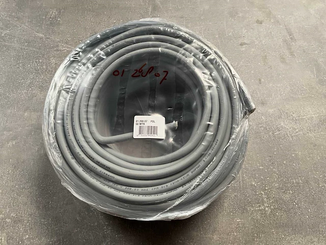 Buitenkabel xmvk 3x2,5 mm2 grijs 50 meter - afbeelding 1 van  4