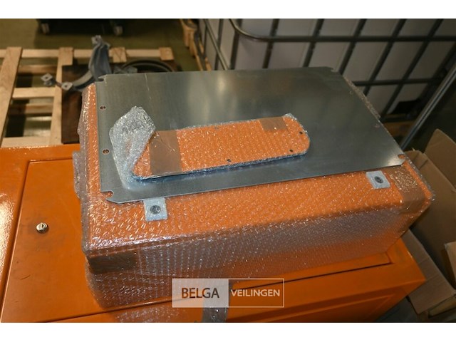 Buitenkast voor slagboom - afbeelding 4 van  4