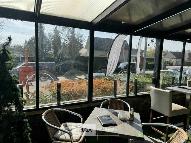 Buitenoverkapping in aluminium - afbeelding 3 van  22