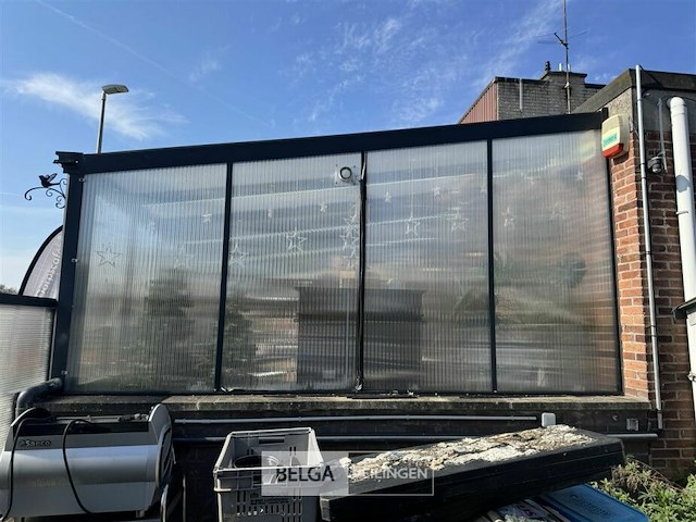 Buitenoverkapping in aluminium - afbeelding 16 van  22