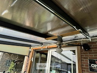 Buitenoverkapping in aluminium - afbeelding 18 van  22
