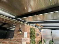 Buitenoverkapping in aluminium - afbeelding 21 van  22