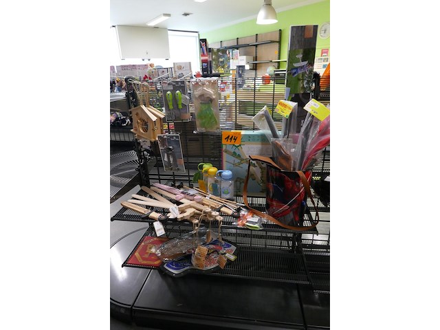 Buitenspelen - afbeelding 1 van  7