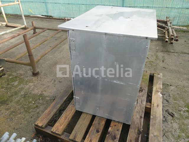 Buitenste pakketbus - afbeelding 5 van  5