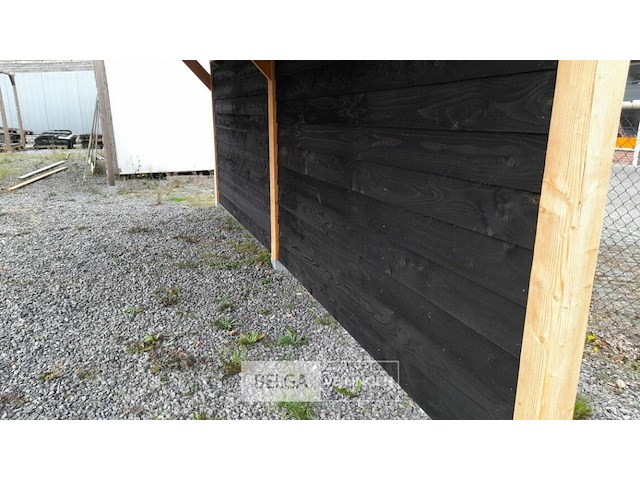 Buitenverblijf overkapping douglas met achter wand afm 900x300cm hoogte 245cm - afbeelding 4 van  9