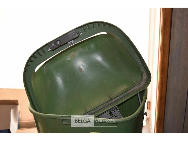 Buitenvuilbakje groen - afbeelding 2 van  2
